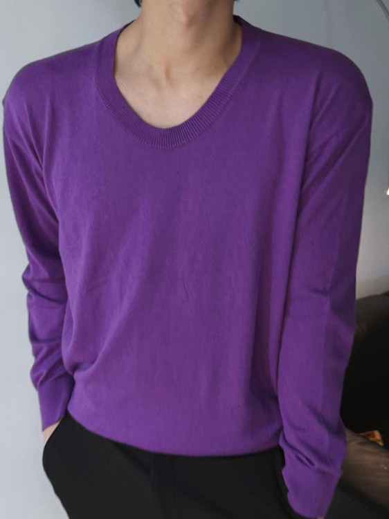 Oversized V-Neck Knit