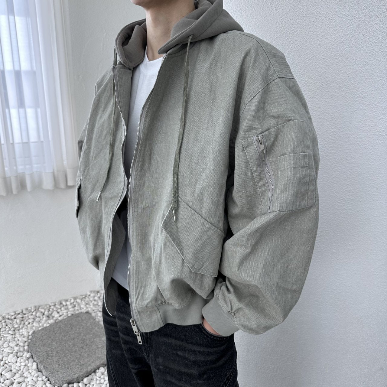 GRAY side