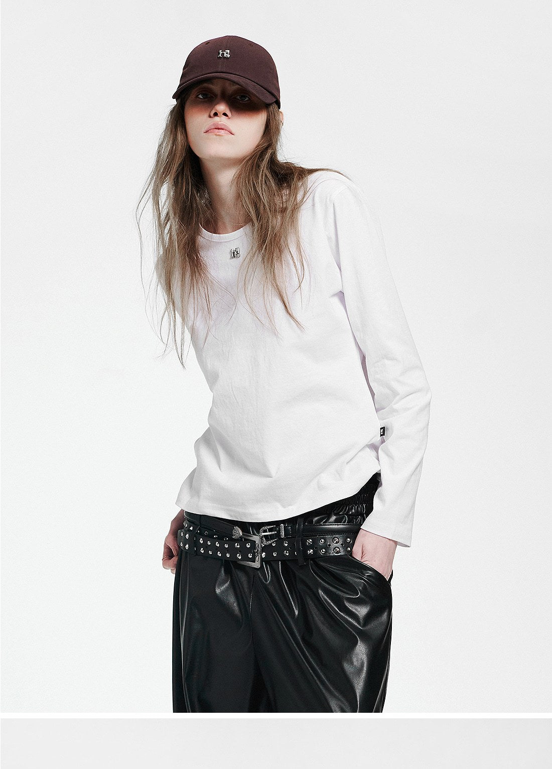 Point Symbol White Long Sleeve
