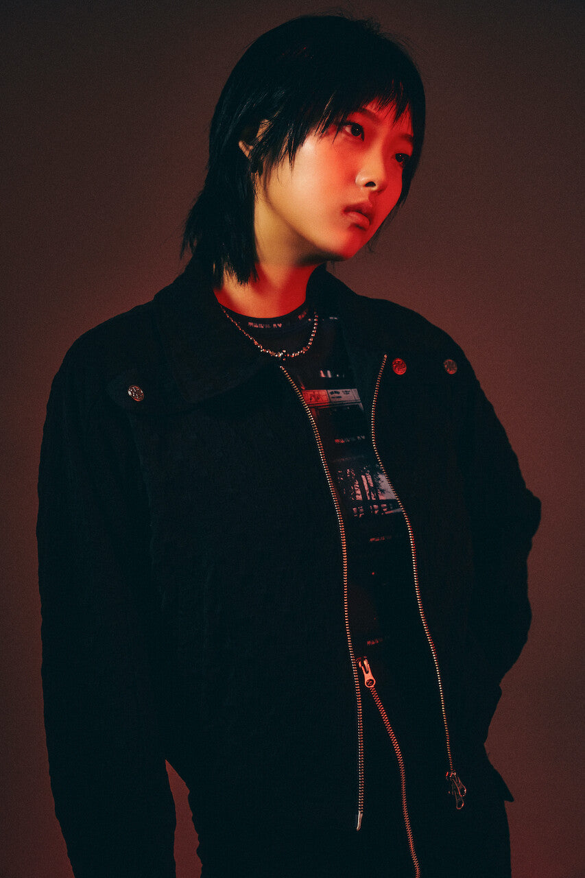 STAR SHUTTER JUMPER_BLACK