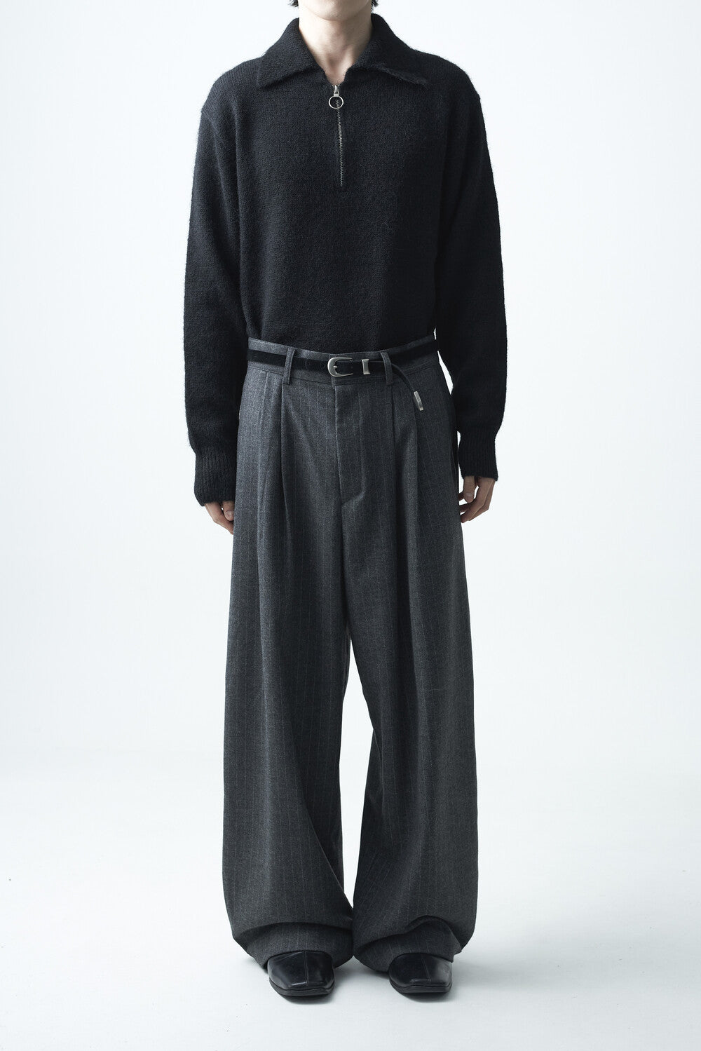 Stripe woolen pintuck slacks – WooStore