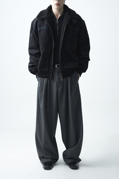 Striped woolen pintuck slacks