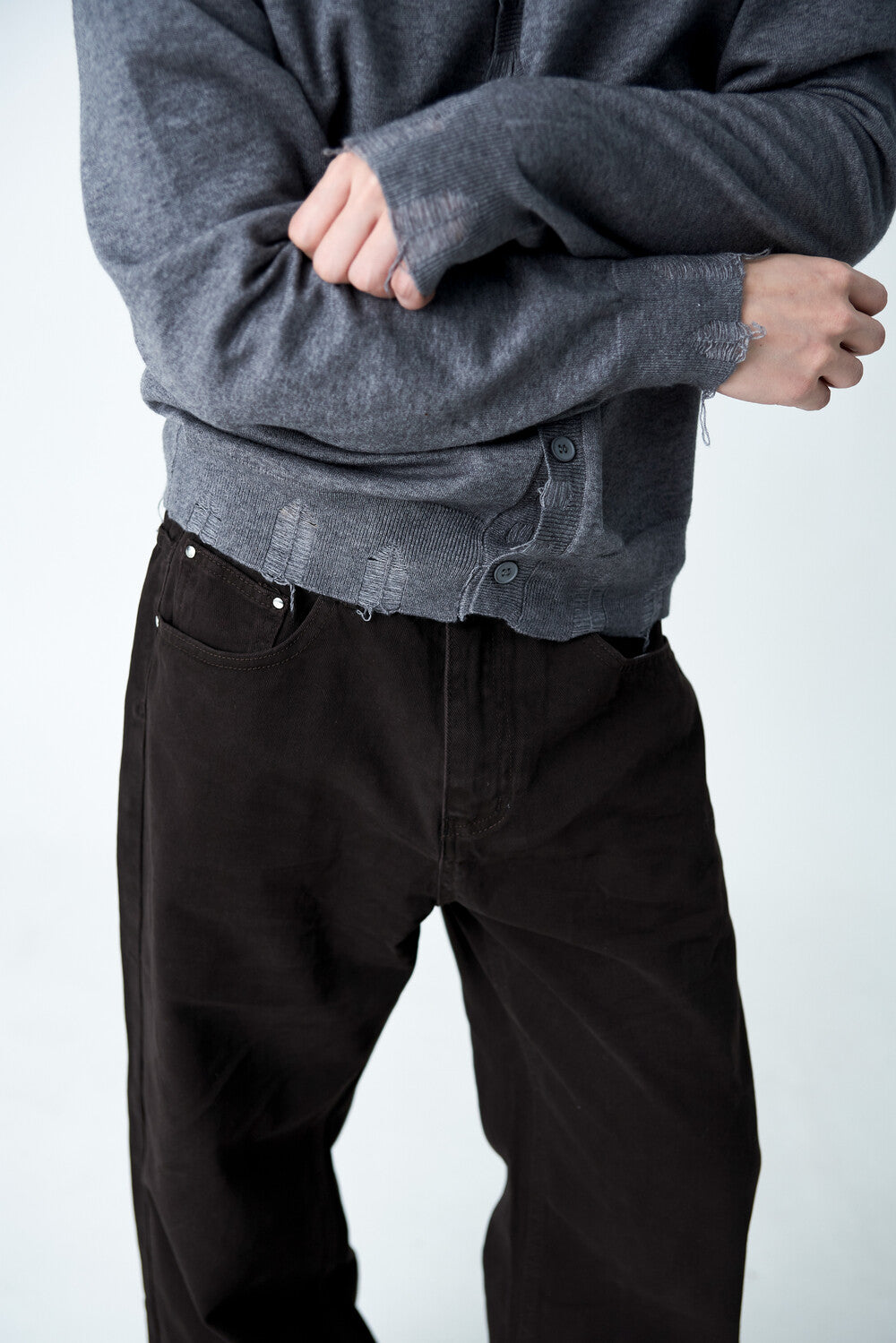 Damage Cutting Knit Cardigan