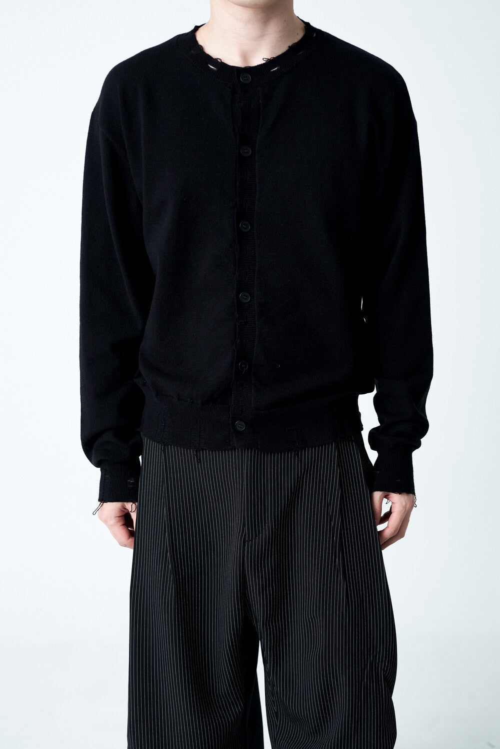 Damage Cutting Knit Cardigan