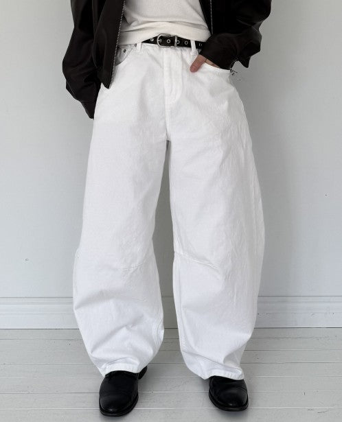Curved Dart Pants