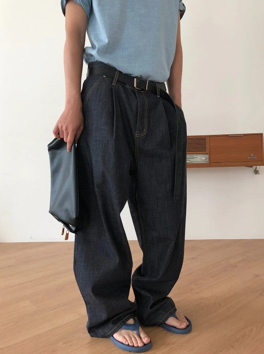 One Tuck Raw Denim Pants