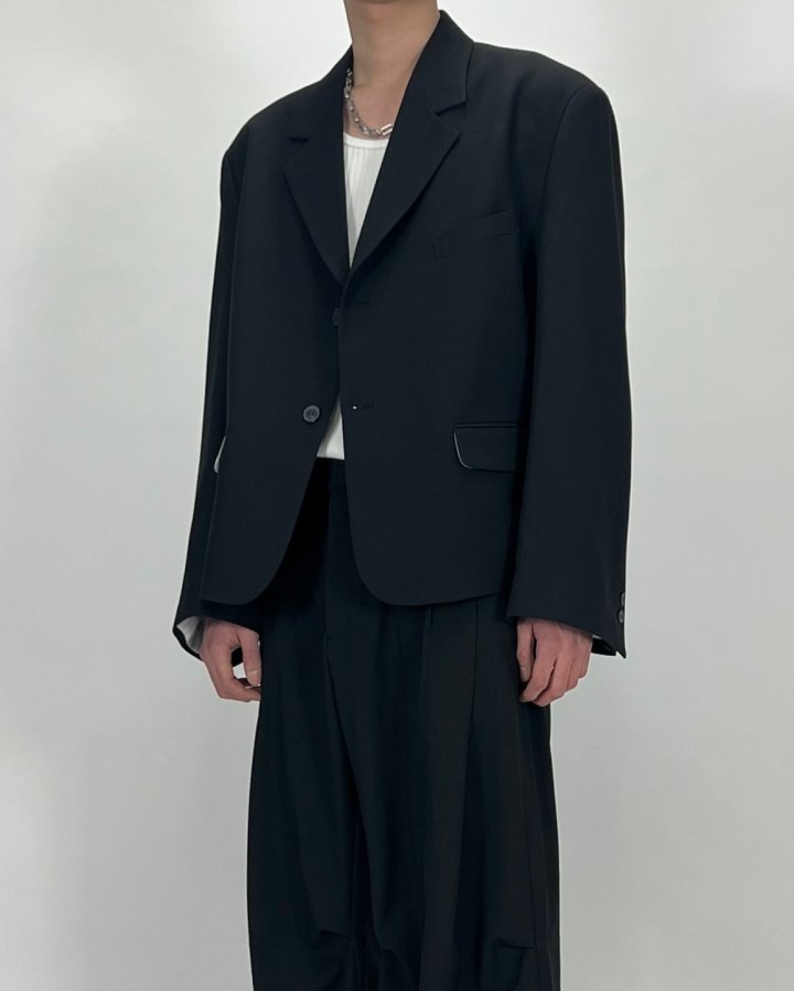 Pleat Cropped Jacket