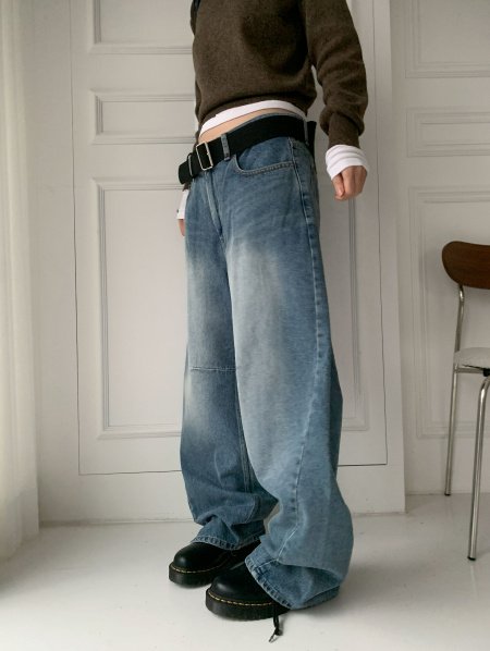 Hymer Curved Denim Jeans