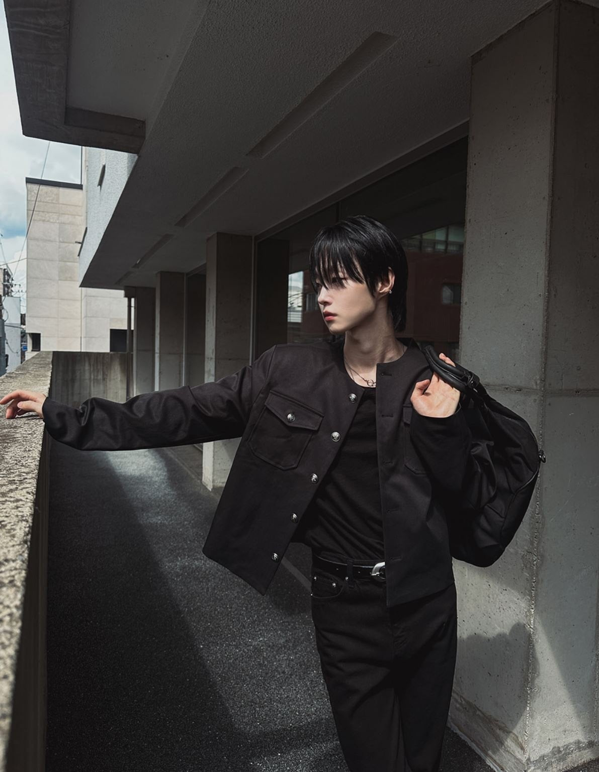 Silver Button Round-Neck Jacket