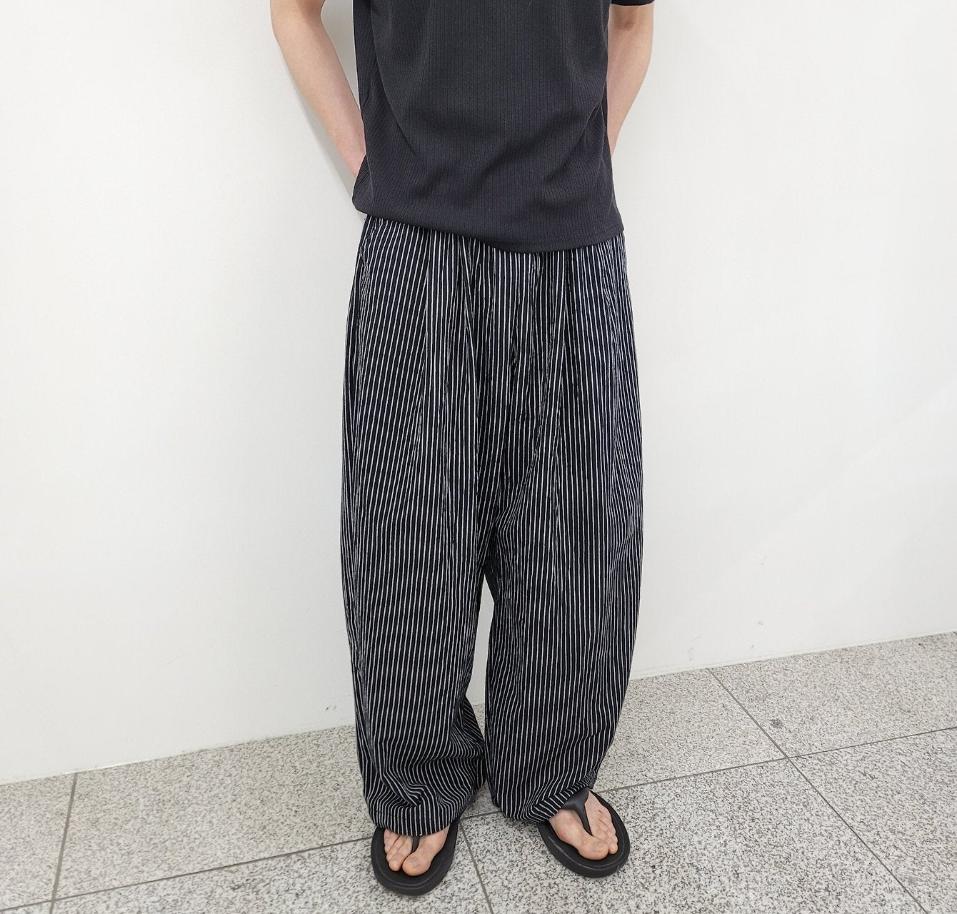 Bulky Fit Stripe Linen Pants