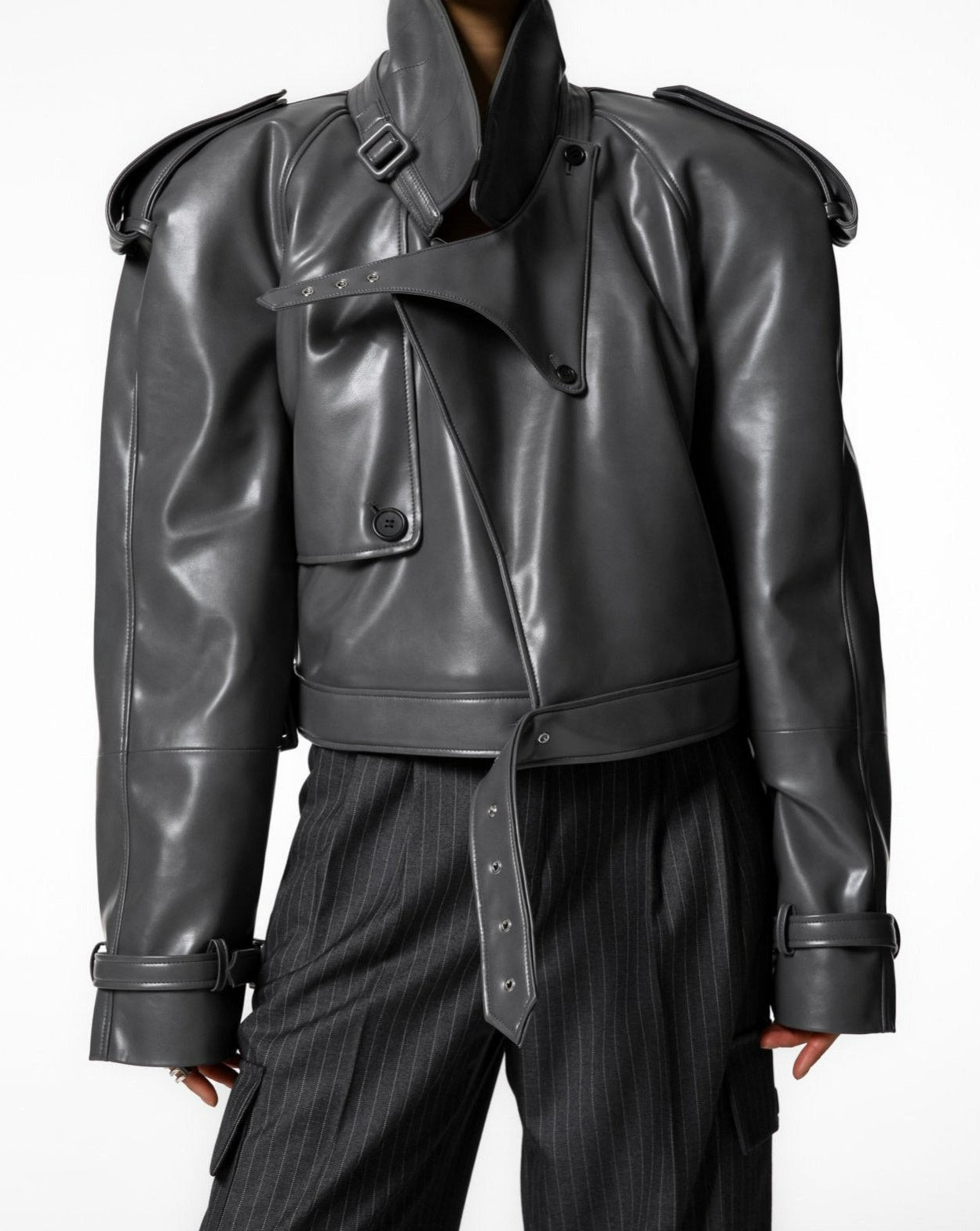 [Ready to ship] [PAPERMOON] AW / Belted Buckle Detail Chunky Cropped Leather Trench Jacket