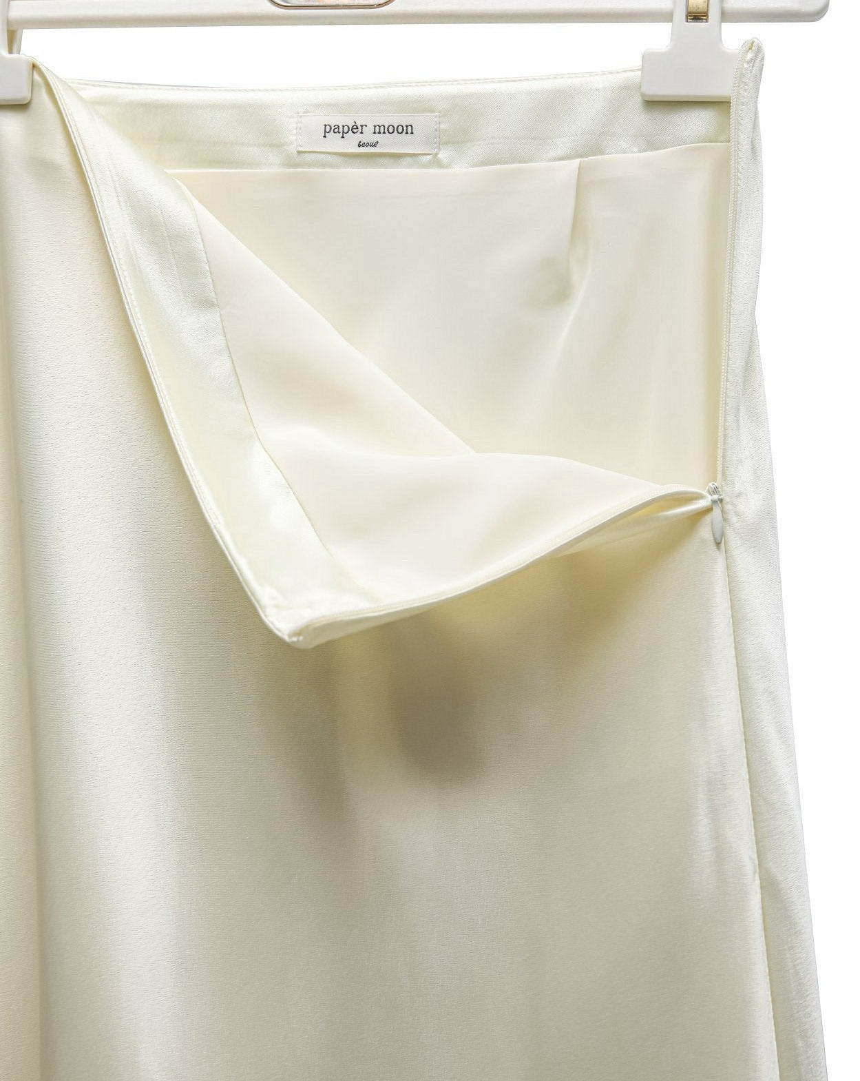 [PAPERMOON] SS / Silky Satin High Waisted Maxi Flared Skirt