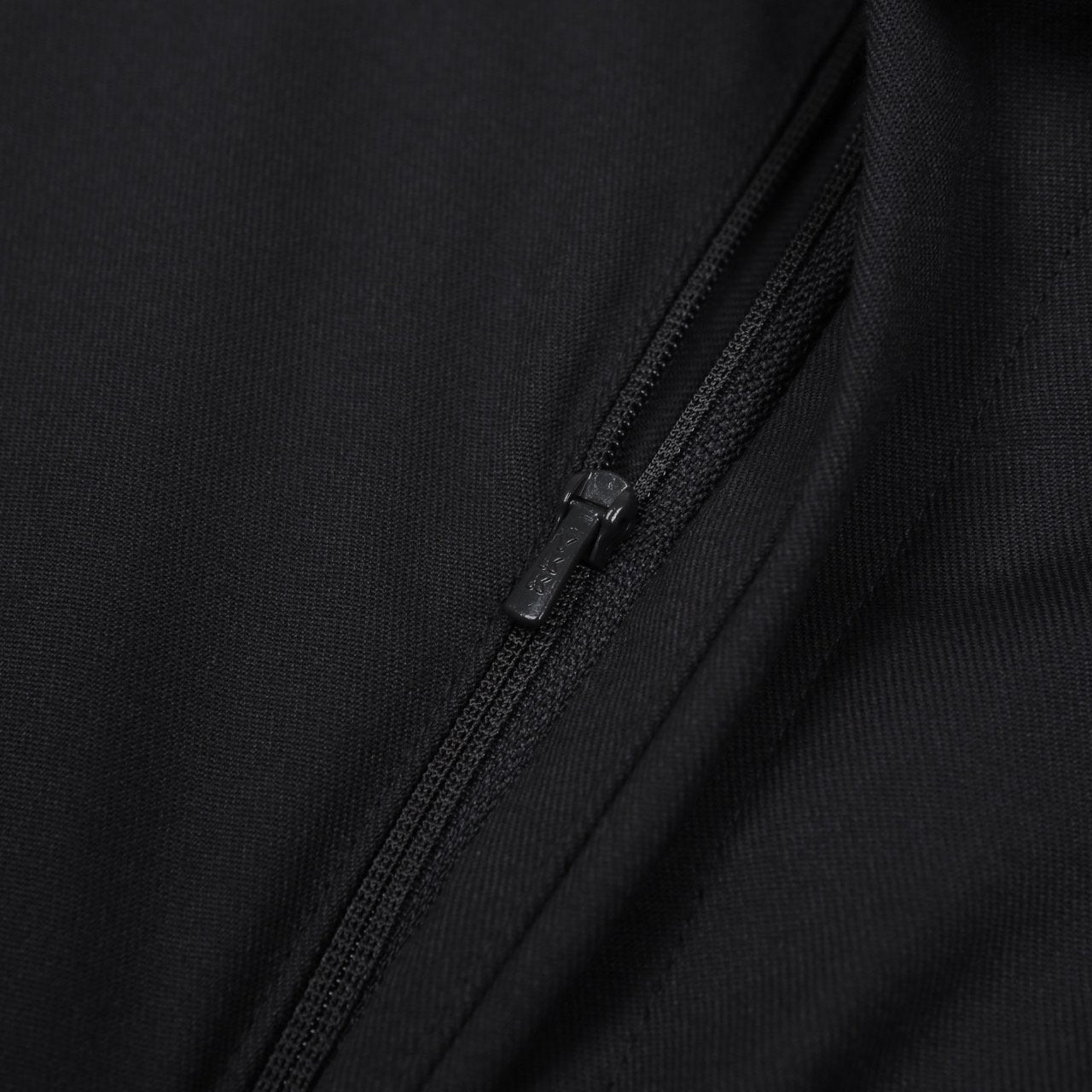 Regle Two-Tuck Wide Slacks
