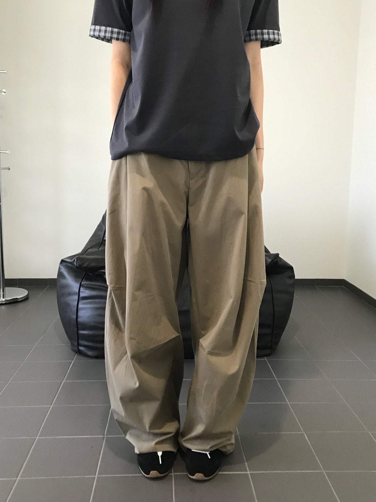 Urban Curve Balloon Slacks