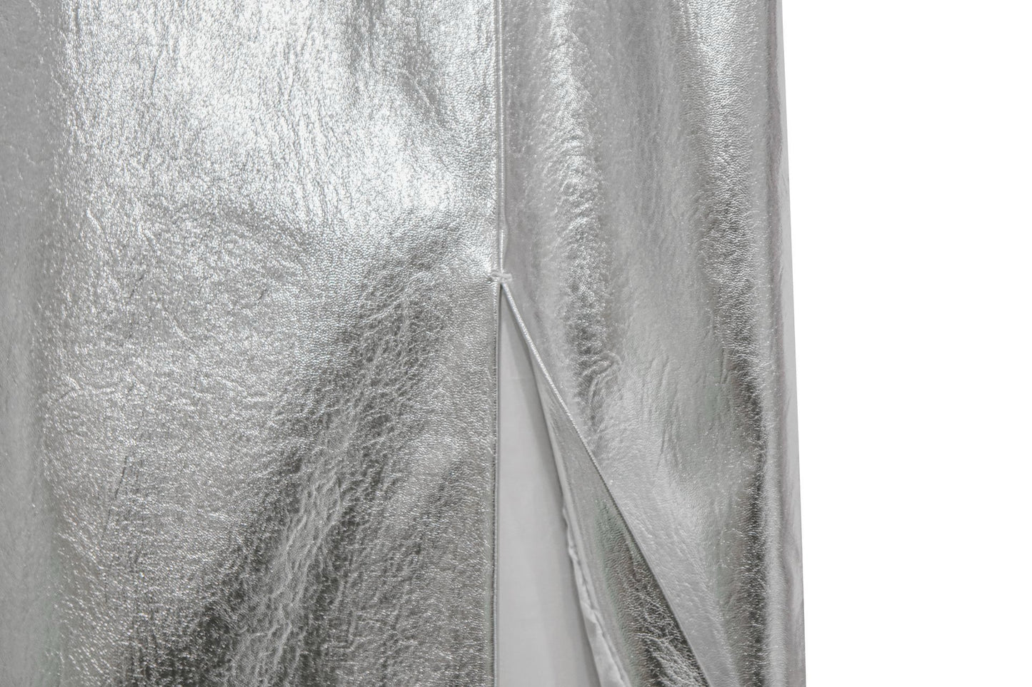 【PAPERMOON 페이퍼 문】SS / Metallic Leather Slit Detail Pencil Skirt