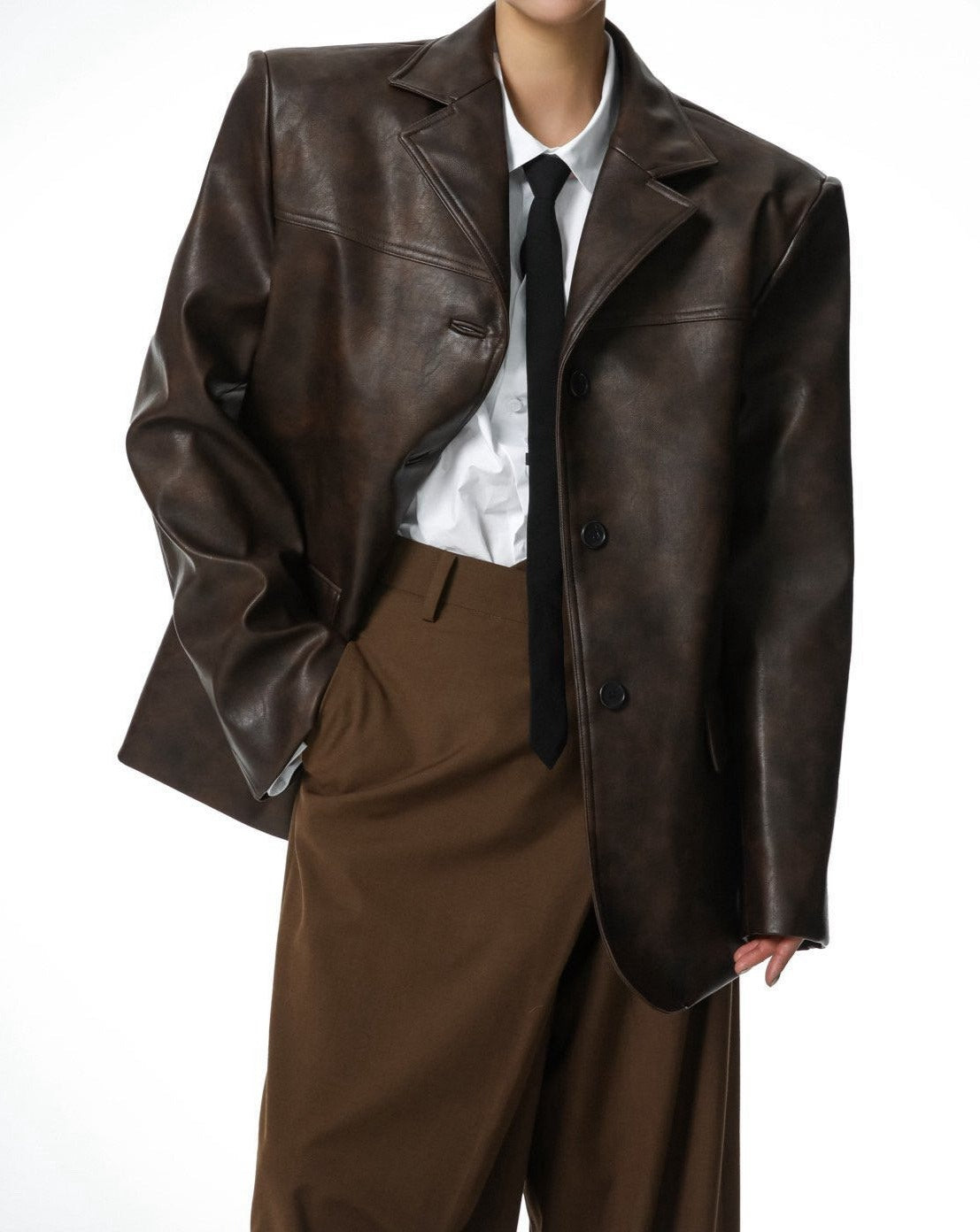 【PAPERMOON 페이퍼 문】SS / Washed Vegan Leather Three Button Single Breasted Blazer