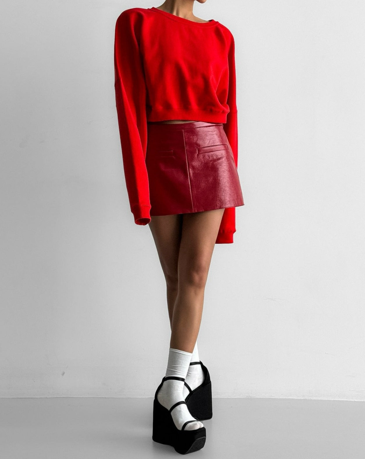 【PAPERMOON ペーパームーン】SS / Crinkle Patent Vegan Leather Mini Skirt