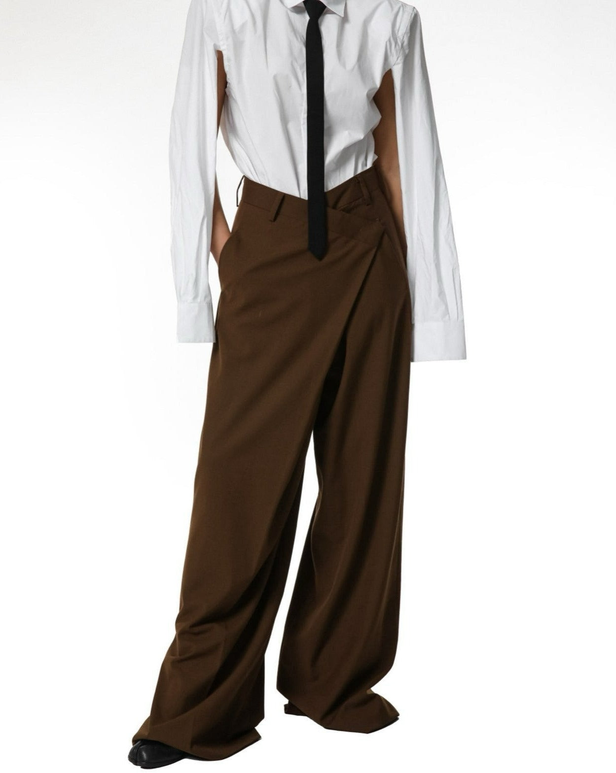 【PAPERMOON 페이퍼 문】SS / Aymmetry Pin Tuck Wide Maxi Trousers