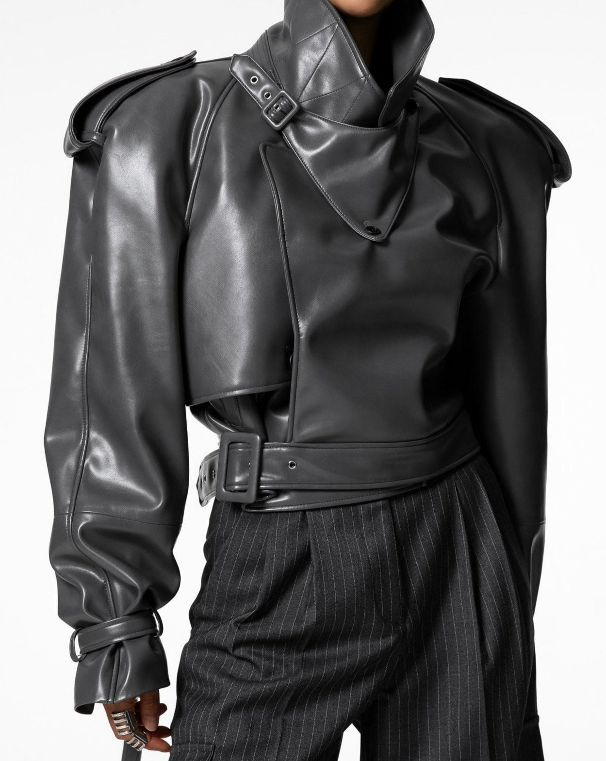 [Ready to ship] [PAPERMOON] AW / Belted Buckle Detail Chunky Cropped Leather Trench Jacket