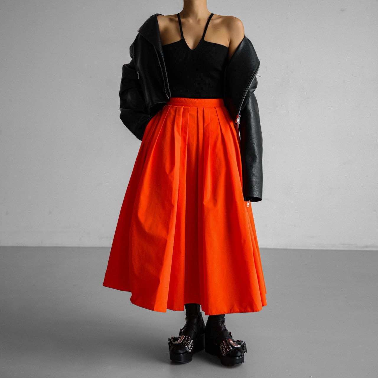 【PAPERMOON 페이퍼 문】SS / High Waist Pleated Detail Volume Flared Skirt