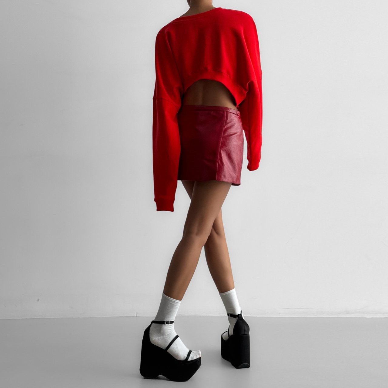 【PAPERMOON 페이퍼 문】SS / Crinkle Patent Vegan Leather Mini Skirt