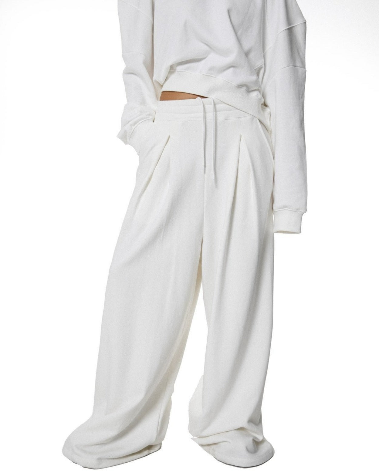 【PAPERMOON ペーパームーン】SS / Pin - Tuck Detail Sweat Wide Pants