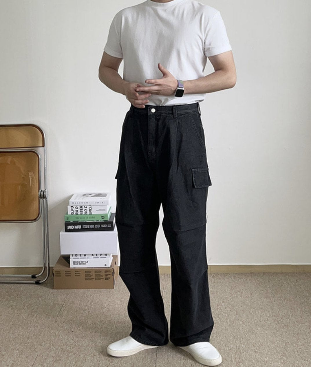 Curved Black Cargo Denim Pants