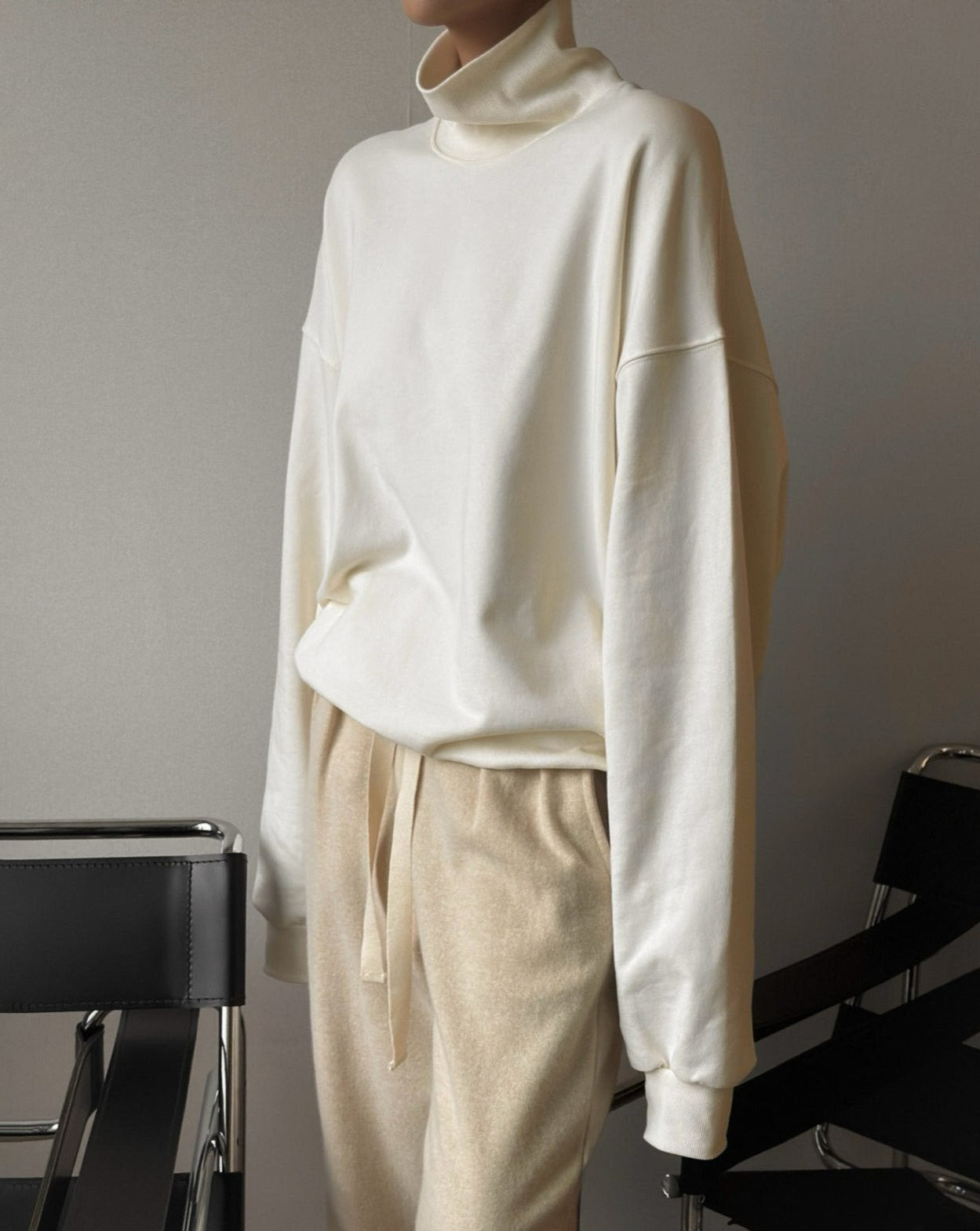 【即納】【PAPERMOON ペーパームーン】AW / Oversized Turtleneck Sweatshirt