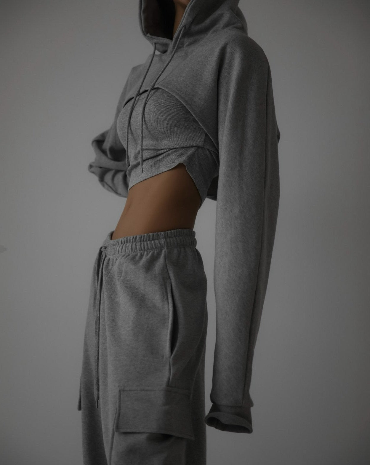 [PAPERMOON] SS / Bolero Detail Cropped Sweat Hoodie