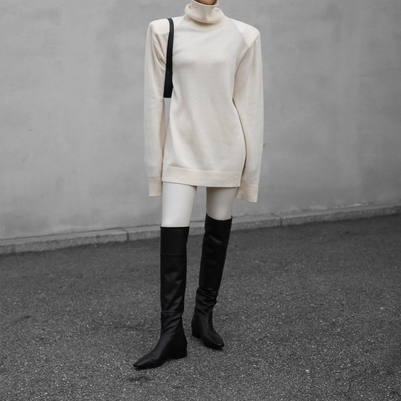 [Ready to ship] [PAPERMOON] AW / Cashmere Padded Shoulder Turtleneck Mini Dress
