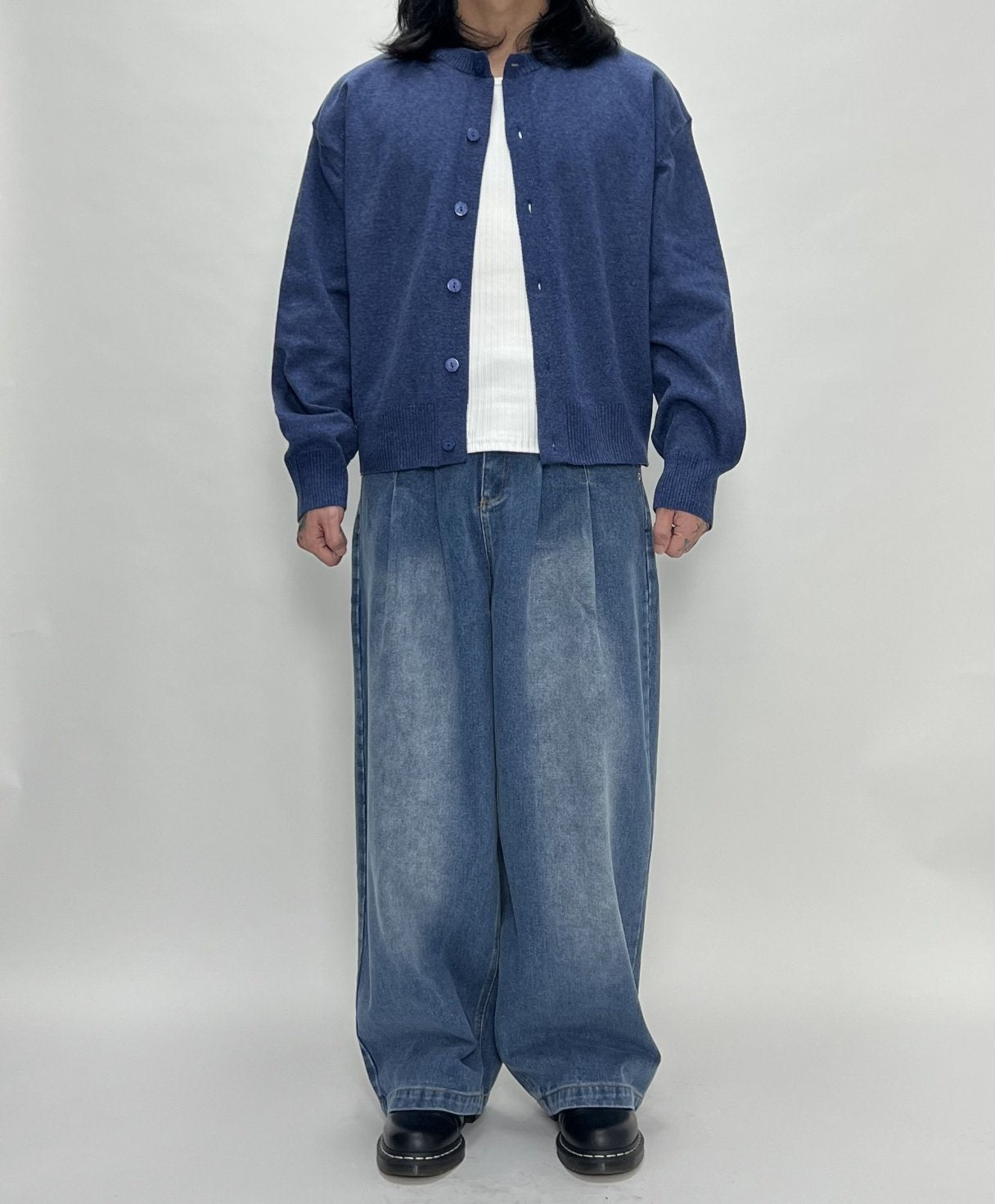 Rise Two-Tuck Wide Jeans