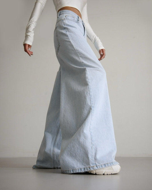 【PAPERMOON ペーパームーン】SS /  Iced Blue Wide Leg Flared Denim Jeans
