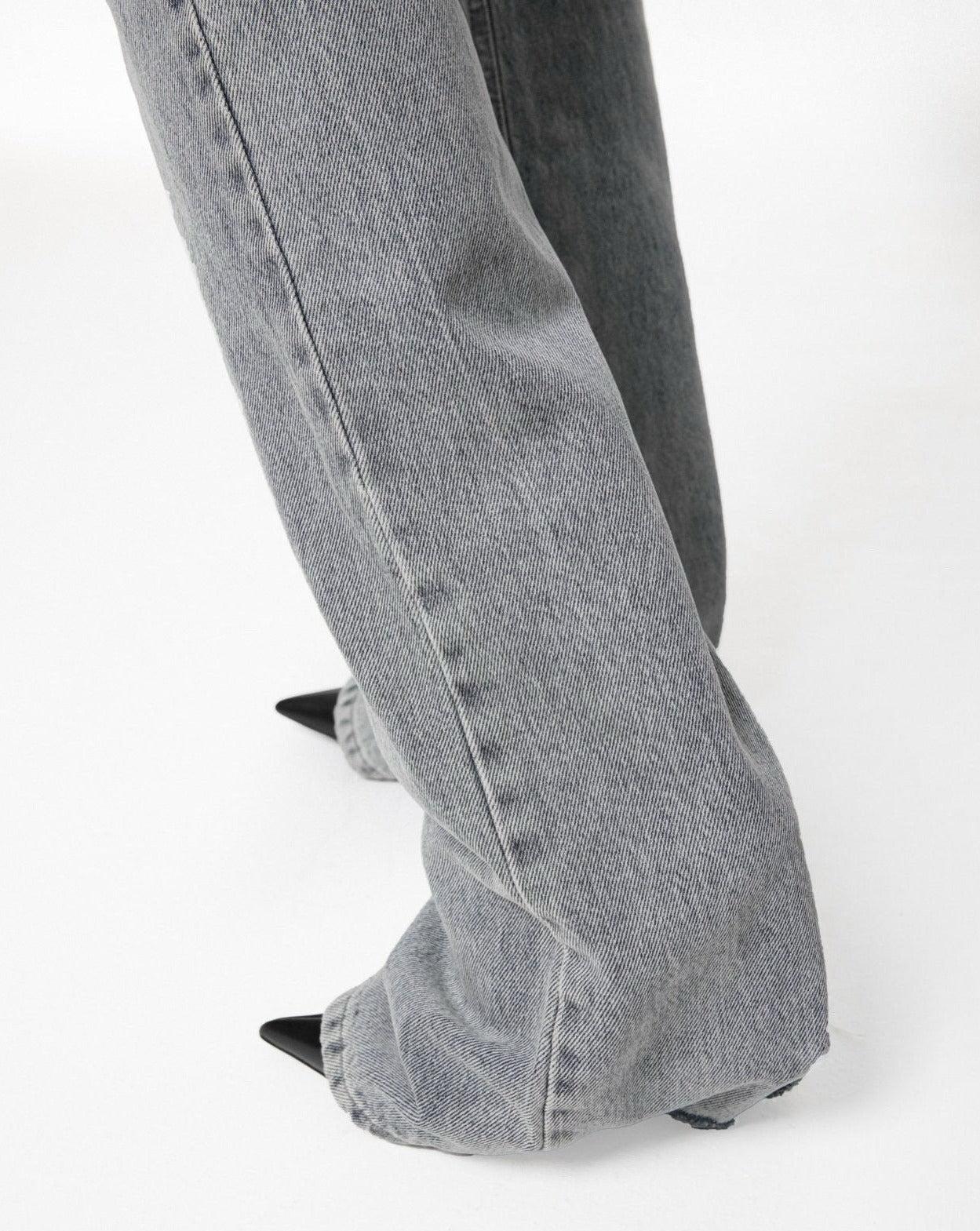 【PAPERMOON 페이퍼 문】SS / Straight Boots Cut X - Ray Jeans