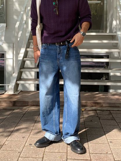 Mid-Blue Curved Denim Pants