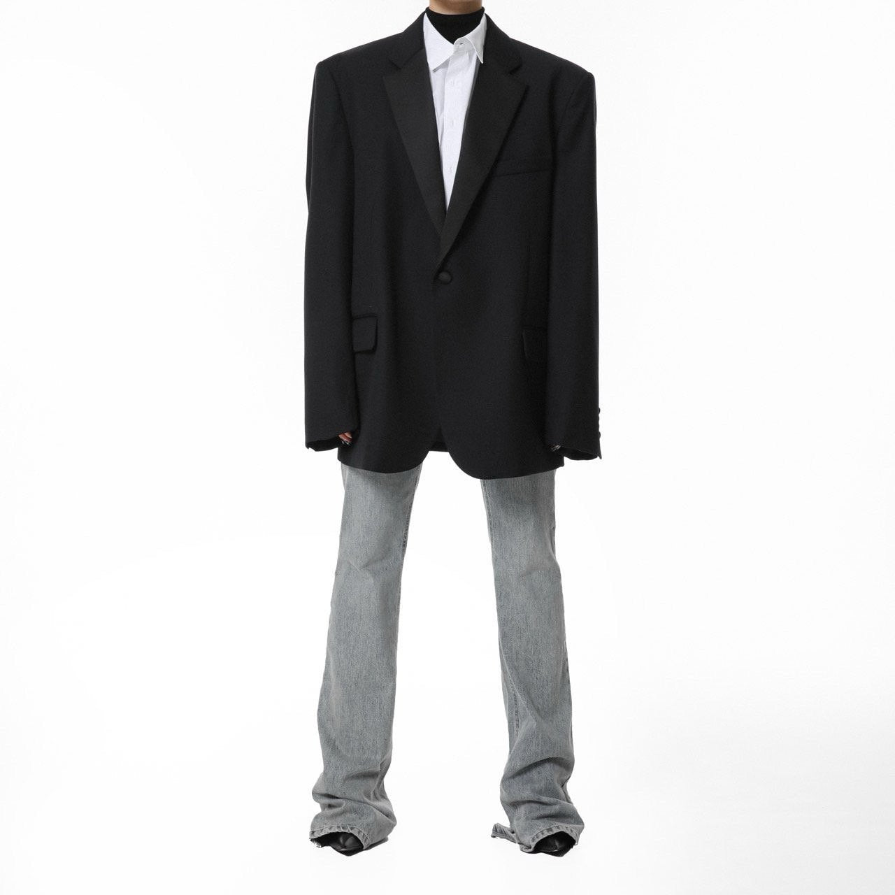 【PAPERMOON 페이퍼 문】SS / Oversized Silky Lapel Single Tuxedo Blazer