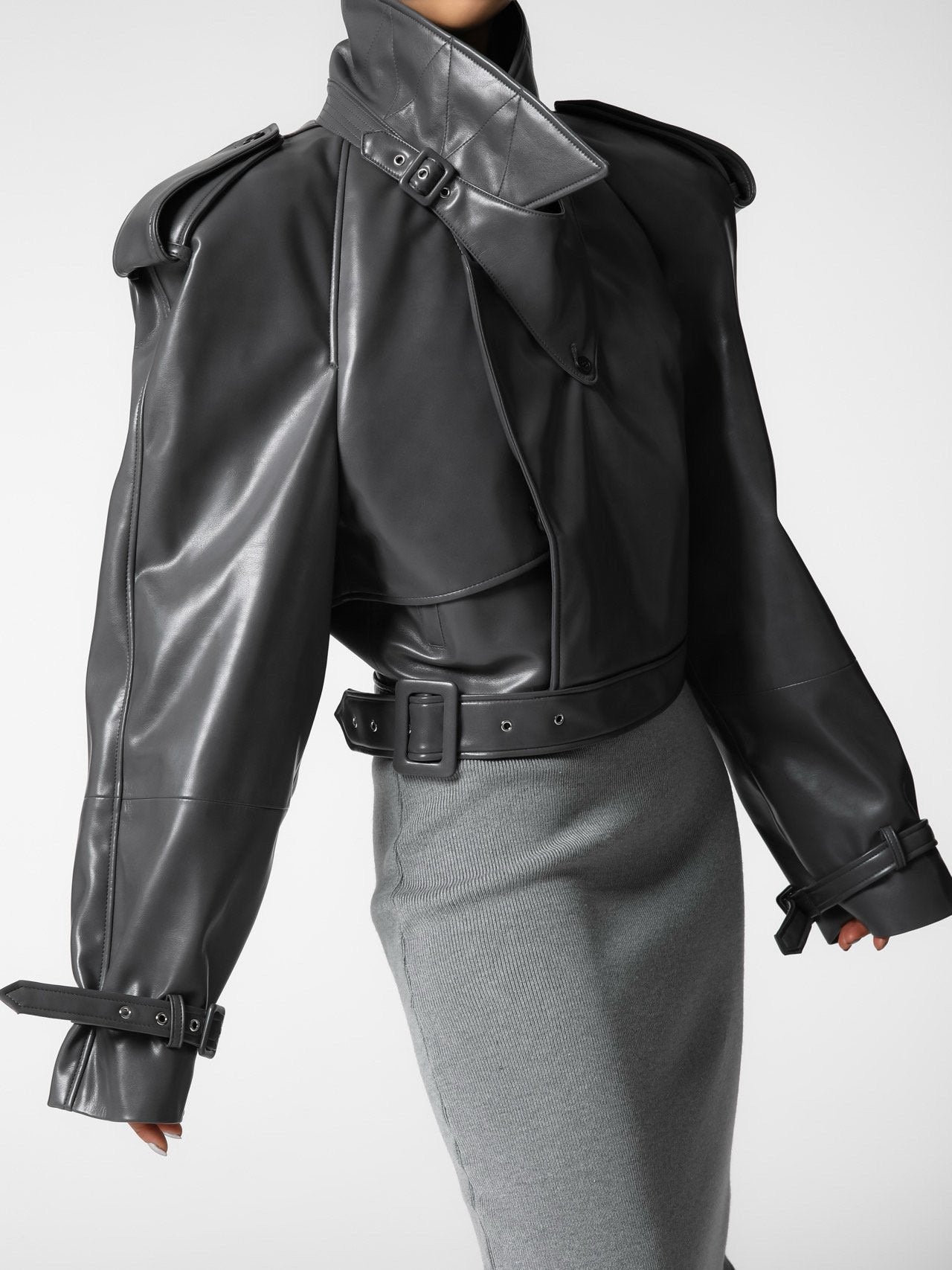 【PAPERMOON ペーパームーン】AW / Belted Buckle Detail Chunky Cropped Leather Trench Jacket