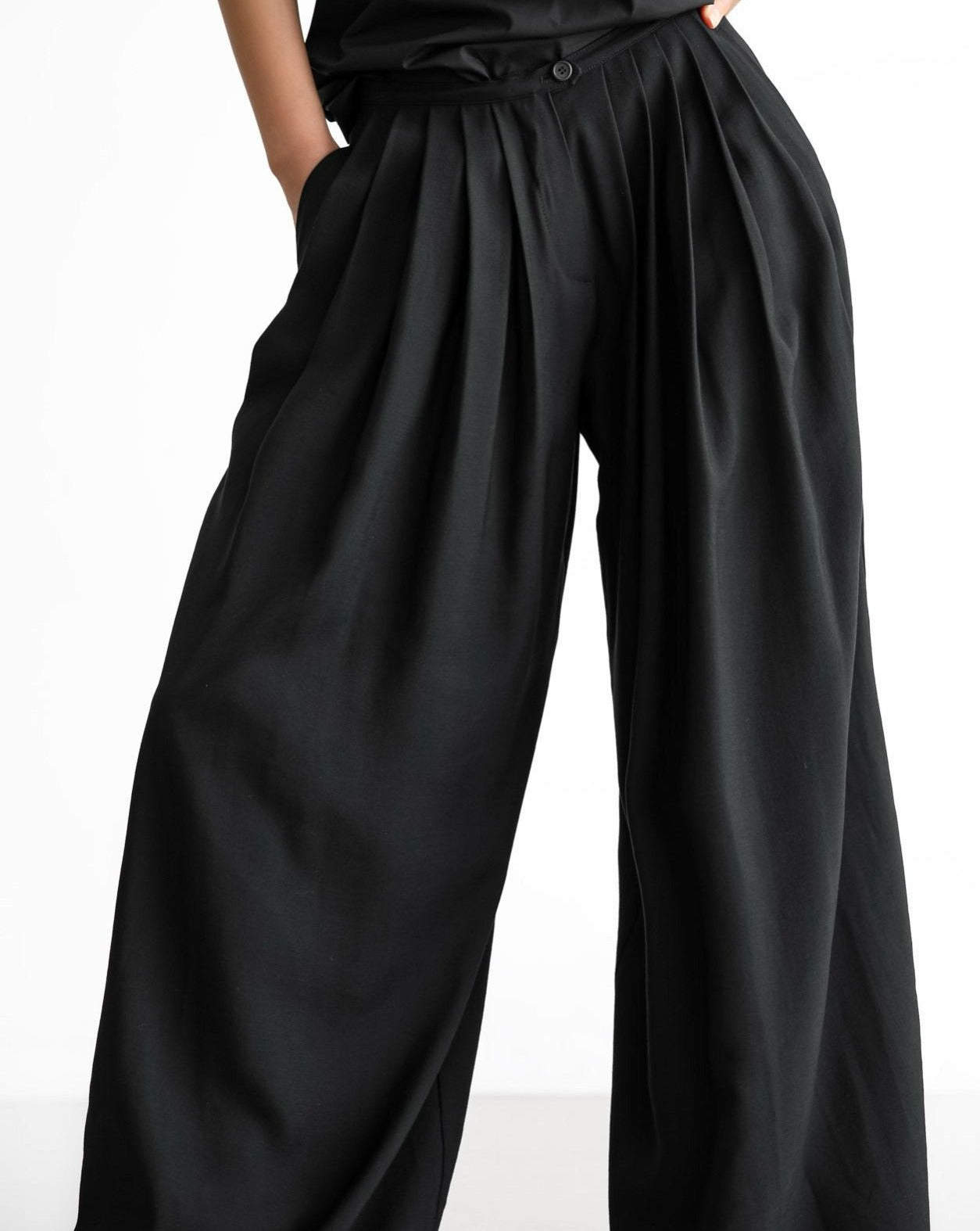 【PAPERMOON ペーパームーン】SS / Bamboo Pleated Pin - Tuck Wide Trousers