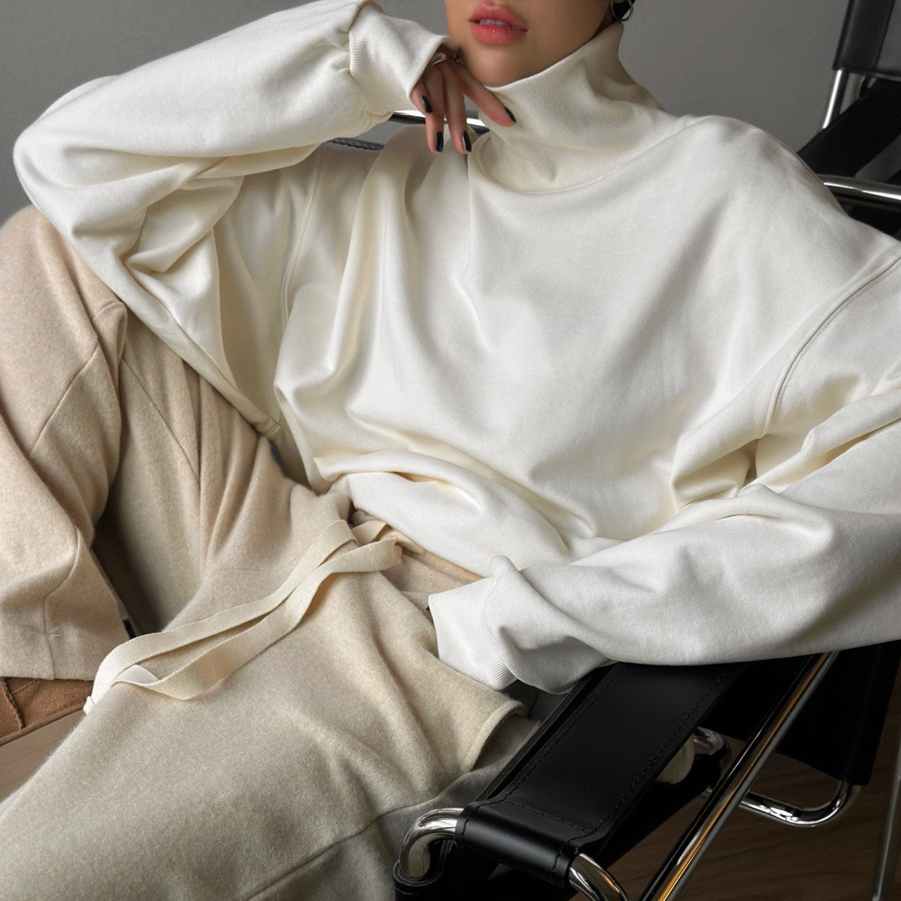 【即納】【PAPERMOON ペーパームーン】AW / Oversized Turtleneck Sweatshirt