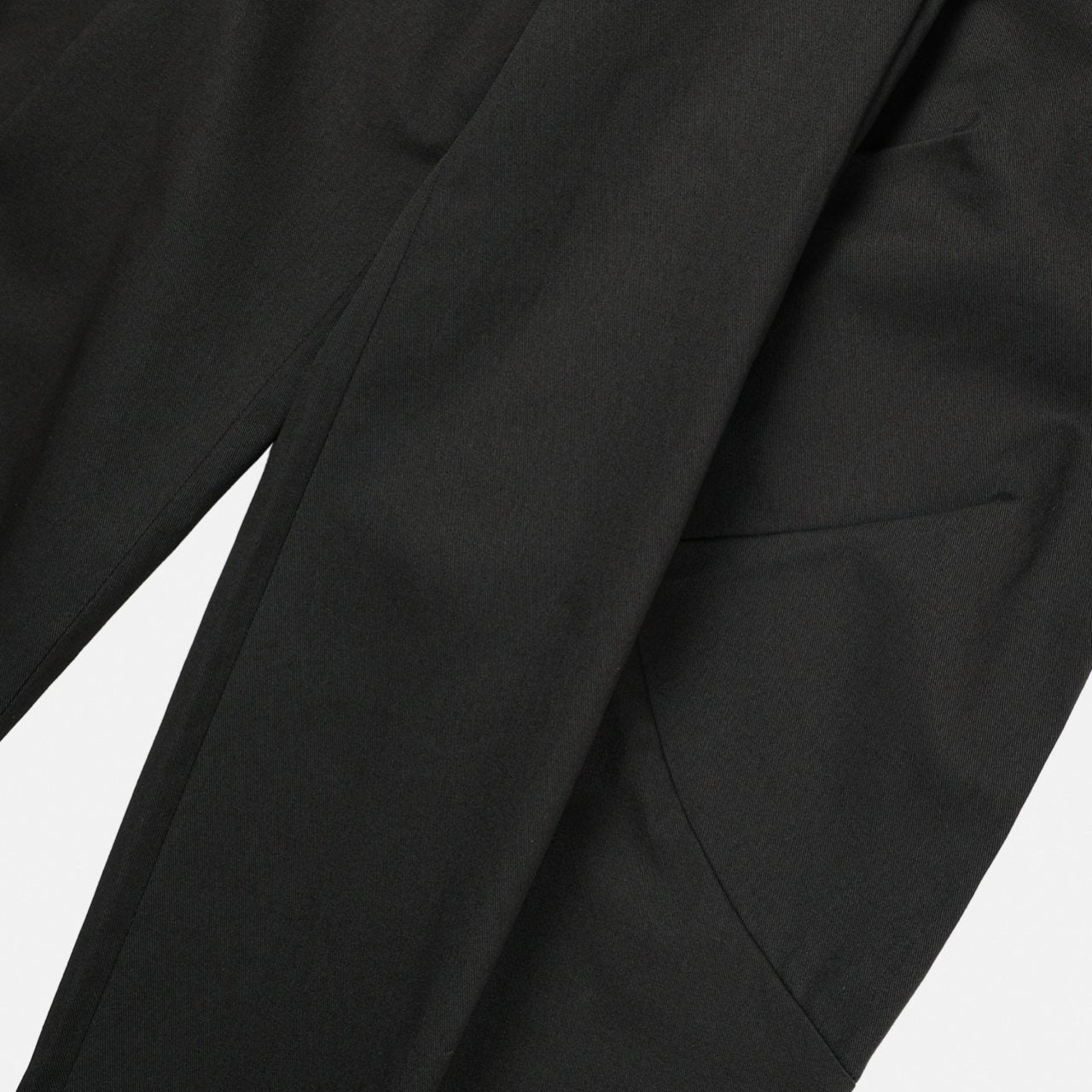 Wood Dart Curved Pants