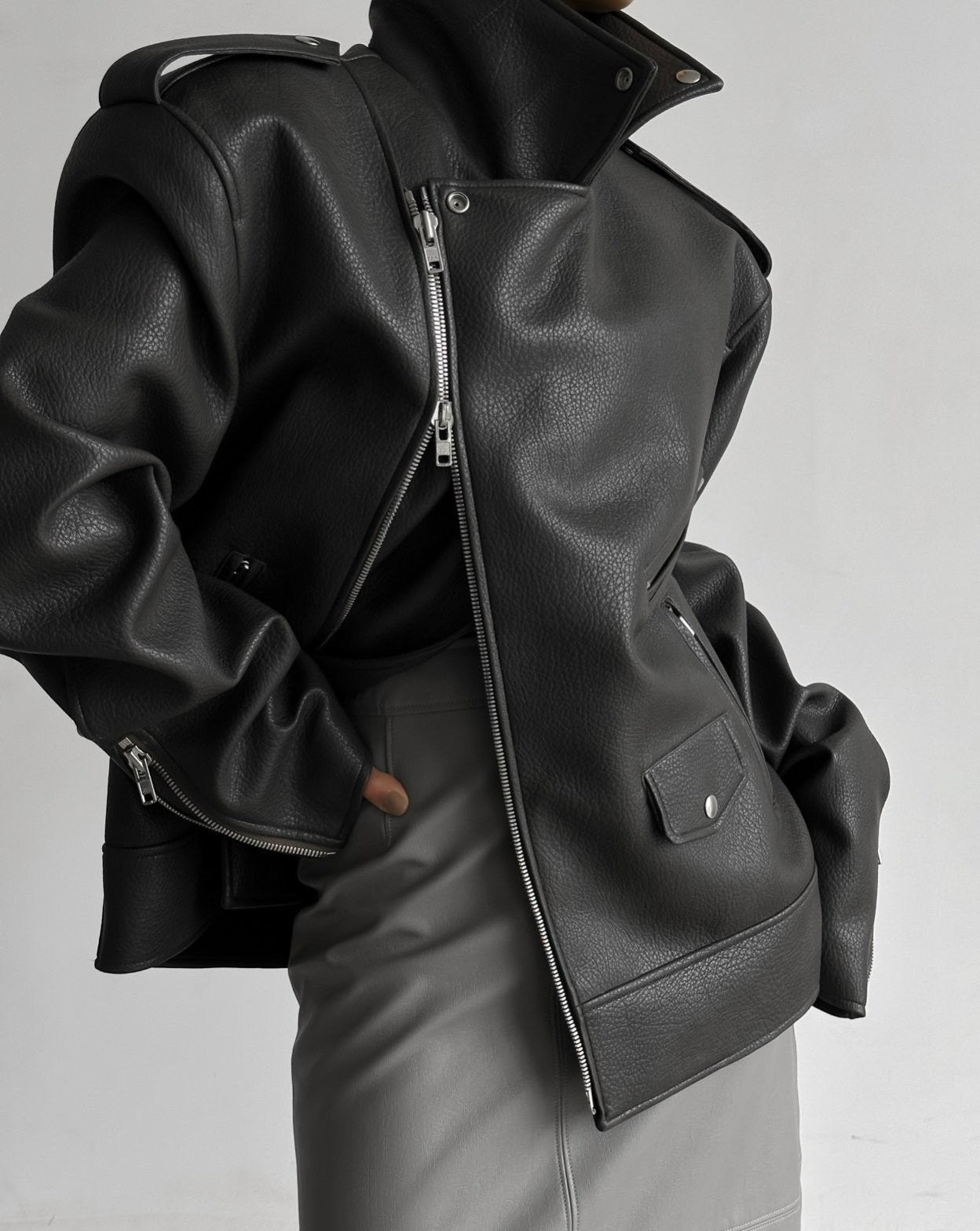 [PAPERMOON] AW / Oversized Chunky Zipped Vegan Leather Biker Jacket