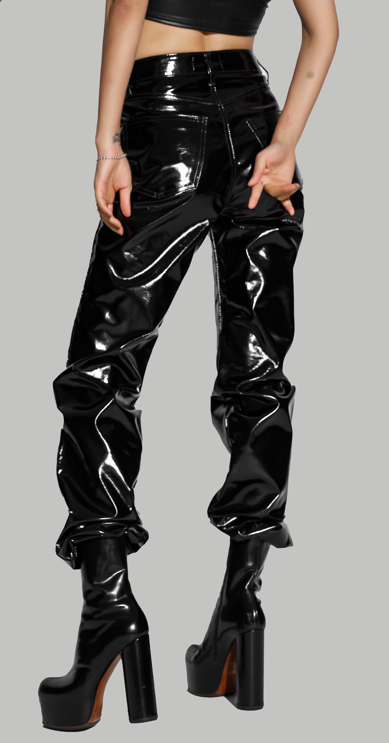 [Ready to ship] [PAPERMOON] AW / Patent Vegan Leather Coated Straight Pants