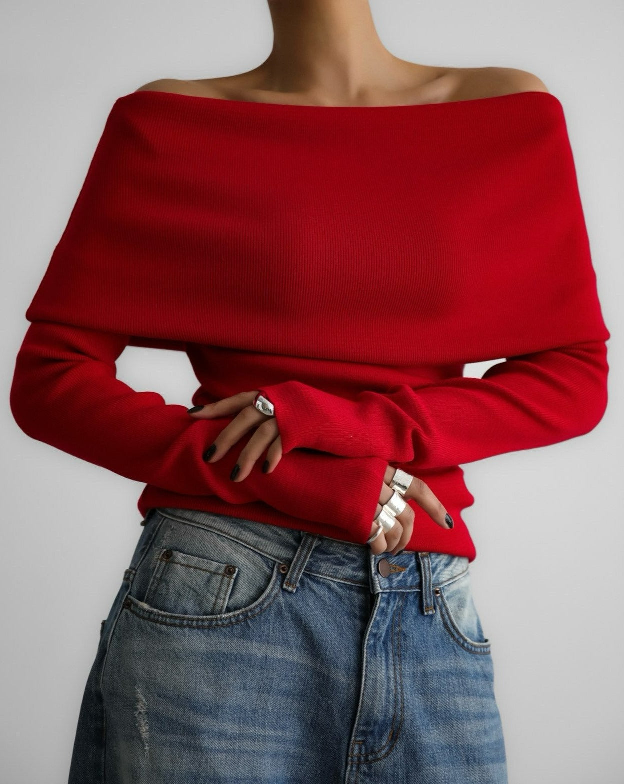 【PAPERMOON 페이퍼 문】SS / Off Shoulder Long Sleeved Knit Top
