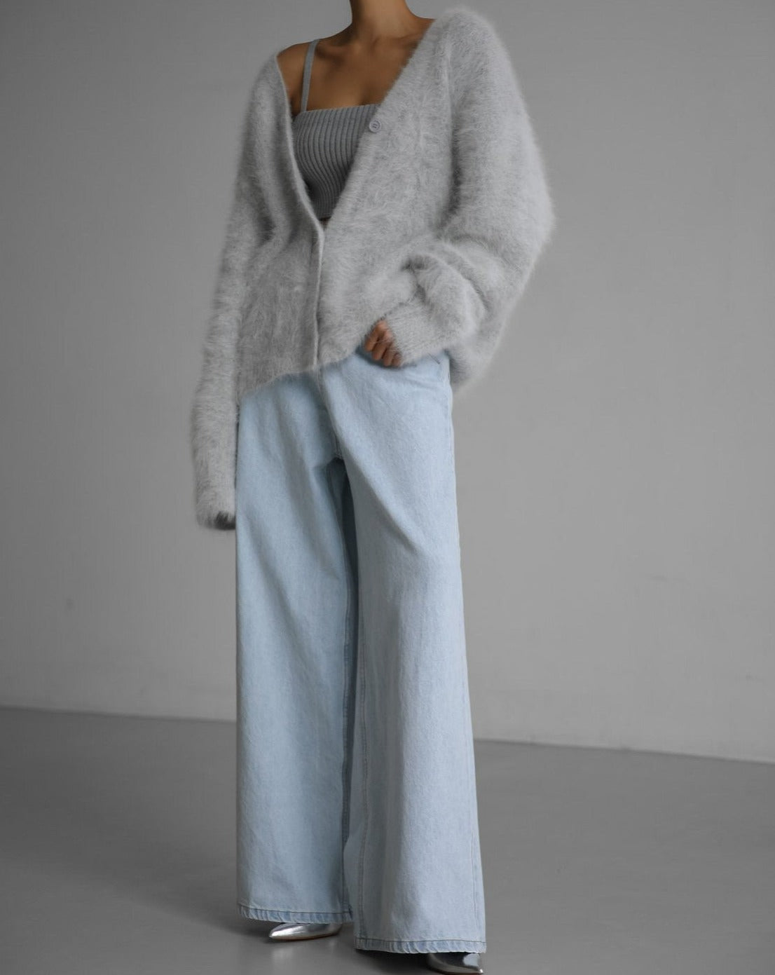 【즉납】【PAPERMOON 페이퍼 문】AW / LUX Mink Angora Oversized Knit Cardigan