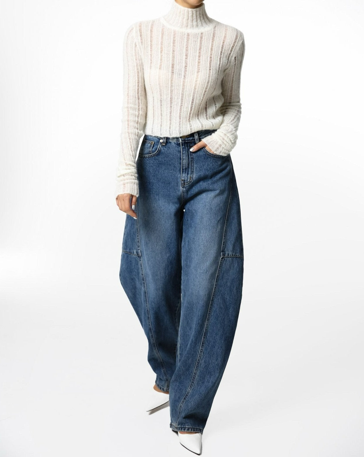 【PAPERMOON 페이퍼 문】AW / Side Stitch Detail Voulme Blue Denim Jeans