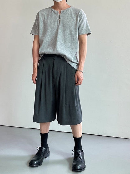 Stripe Banding Two-Tuck Shorts