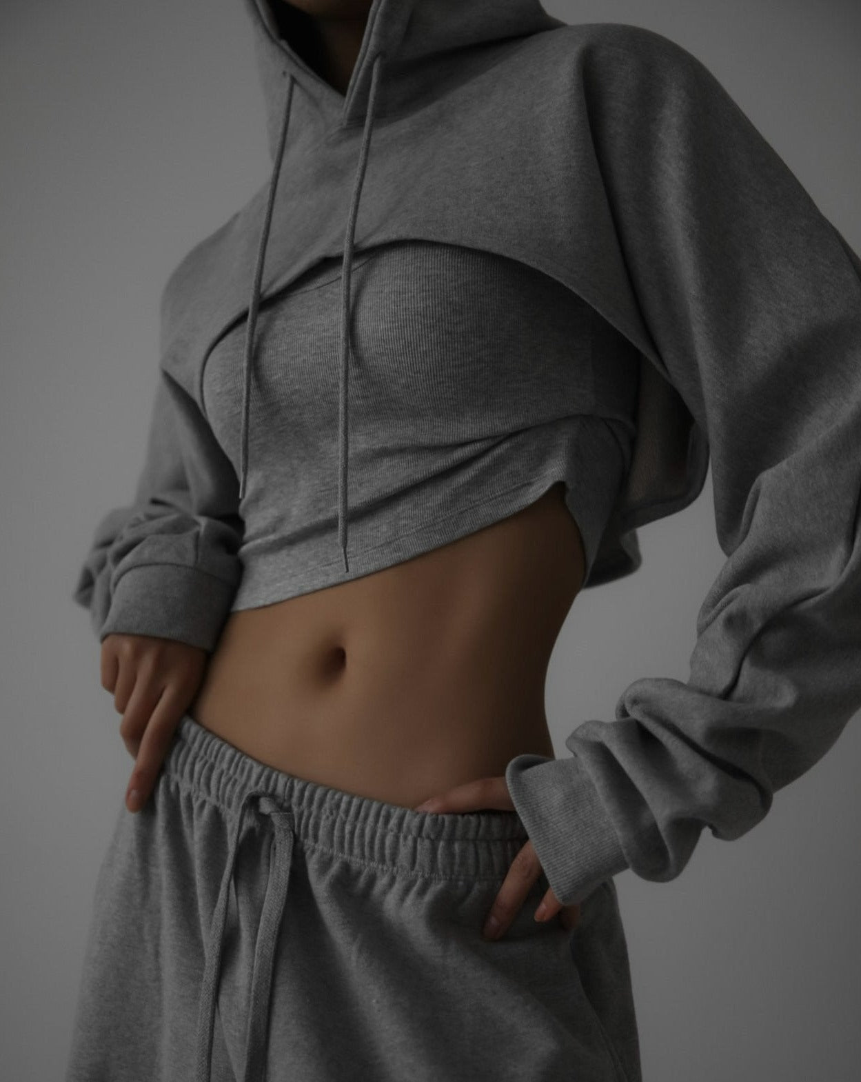 [PAPERMOON] SS / Bolero Detail Cropped Sweat Hoodie