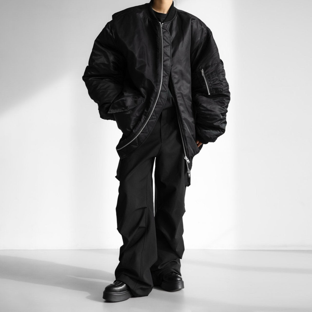 [Ready to ship] [PAPERMOON] AW / LUX Heavy Texture Wide Cargo Trousers