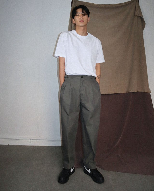 CN Garments Pleated Wide Pants