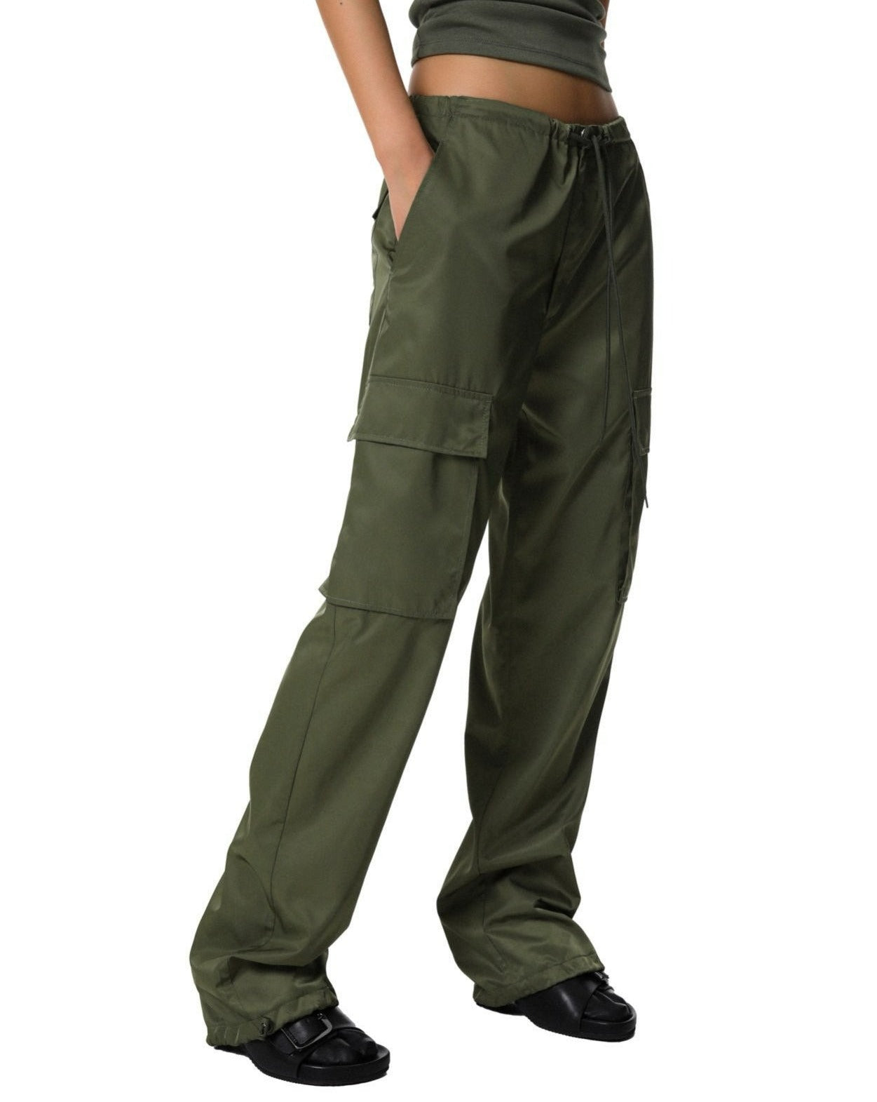 【PAPERMOON ペーパームーン】SS / Nylon Drawstring Cargo Pocket Trousers