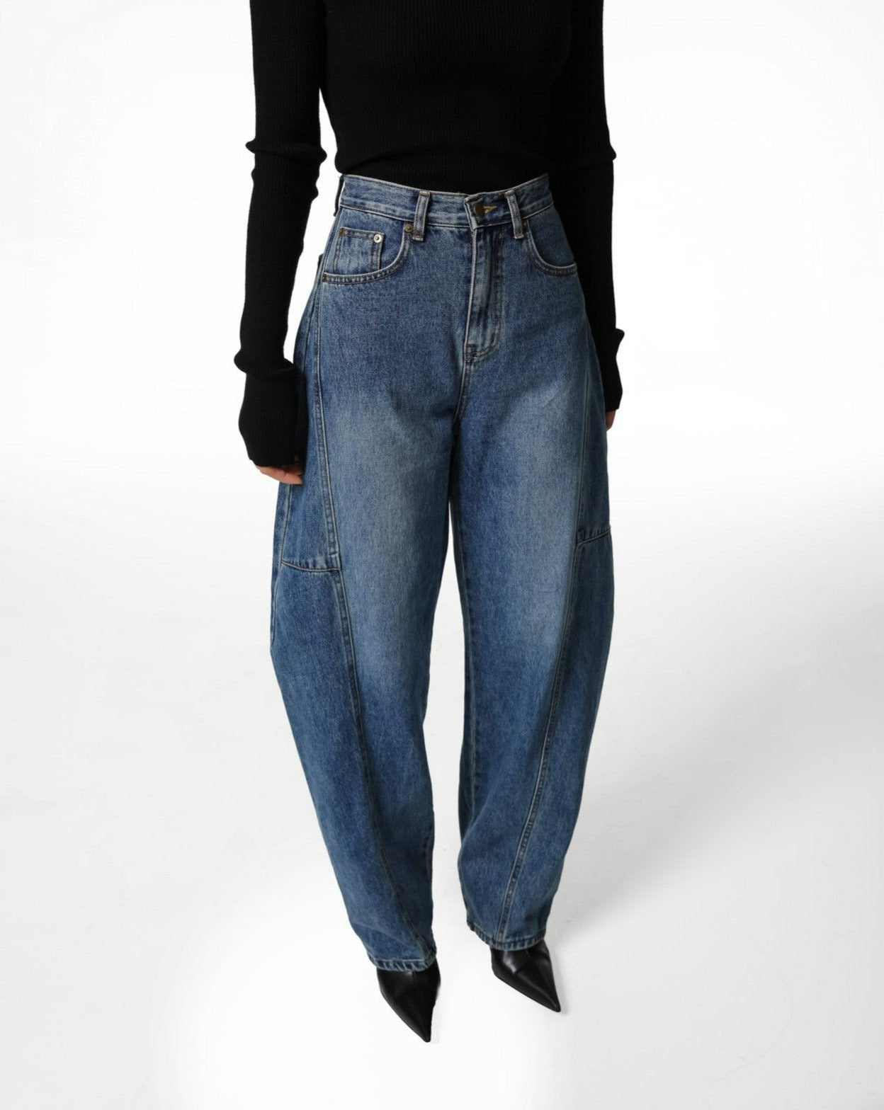 【PAPERMOON 페이퍼 문】AW / Side Stitch Detail Voulme Blue Denim Jeans